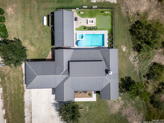 1185 Mountain Valley, Concan, TX 78838