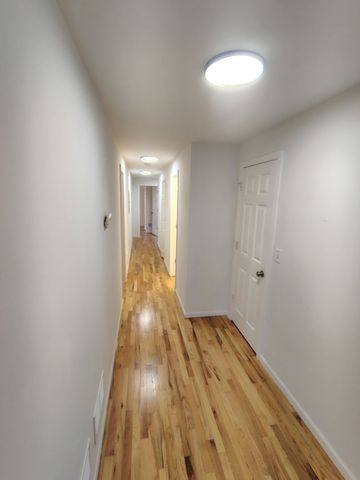 957 W 51st Street, Chicago, IL 60609