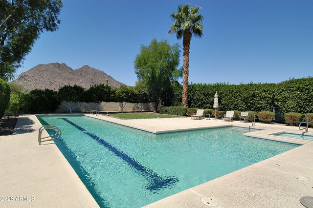 5101 N CASA BLANCA Drive 217, Paradise Valley, AZ 85253