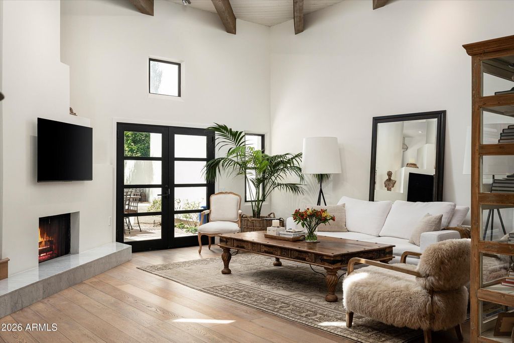 5101 N CASA BLANCA Drive 217, Paradise Valley, AZ 85253 — exterior