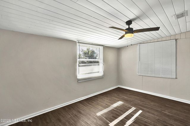 5456 TIMUQUANA Road, Jacksonville, FL 32210