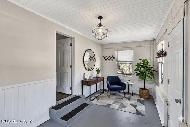 5456 TIMUQUANA Road, Jacksonville, FL 32210