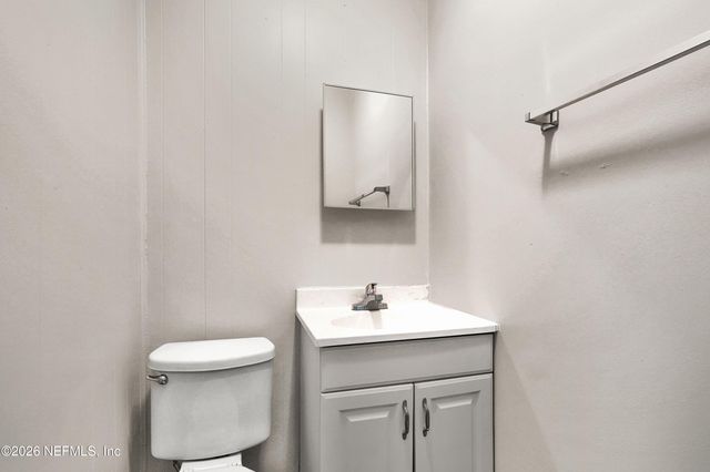 5456 TIMUQUANA Road, Jacksonville, FL 32210