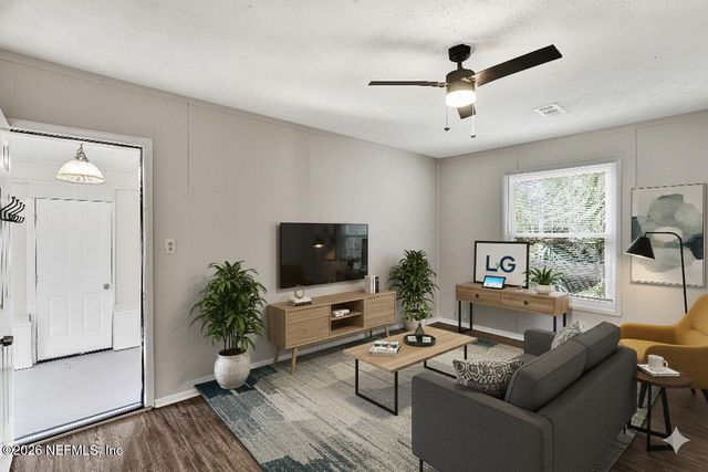 5456 TIMUQUANA Road, Jacksonville, FL 32210