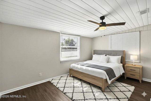 5456 TIMUQUANA Road, Jacksonville, FL 32210