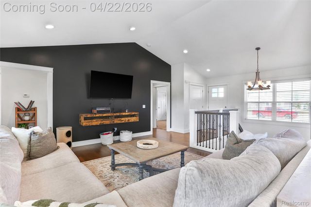 5711 Stone Briar Lane S, Tittabawassee Township, MI 48623