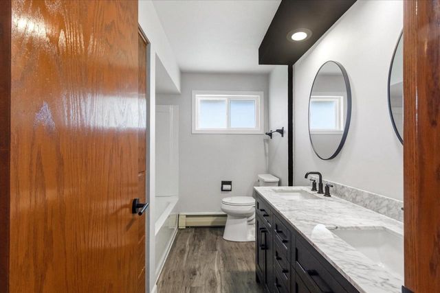 N8893 COUNTY N, Menasha, WI 54952