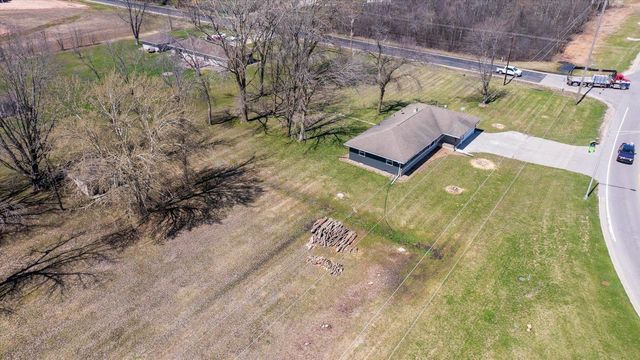 N8893 COUNTY N, Menasha, WI 54952