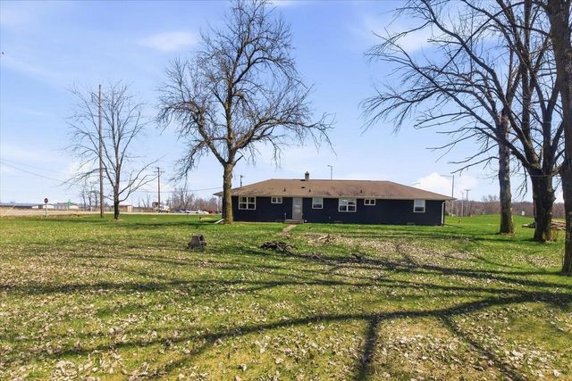 N8893 COUNTY N, Menasha, WI 54952