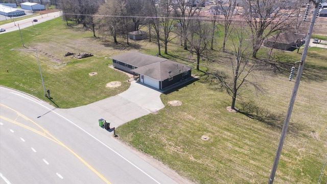 N8893 COUNTY N, Menasha, WI 54952