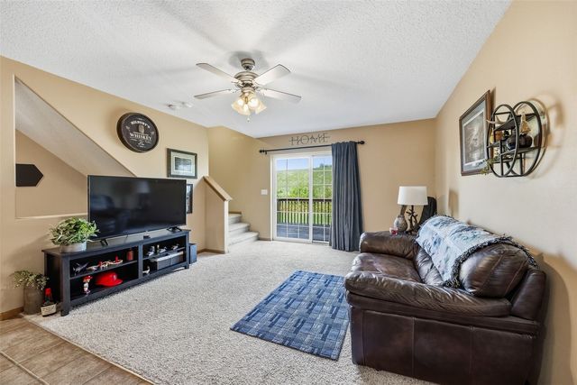 366 Kelso Drive, Fairfax, IA 52228