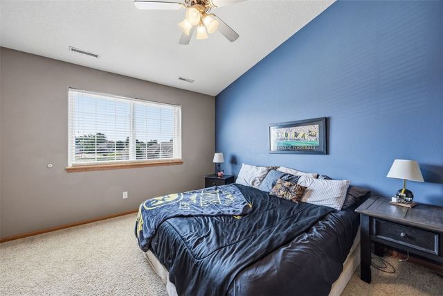 366 Kelso Drive, Fairfax, IA 52228