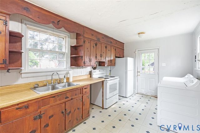 2109 Jackson Ct, Petersburg, VA 23805