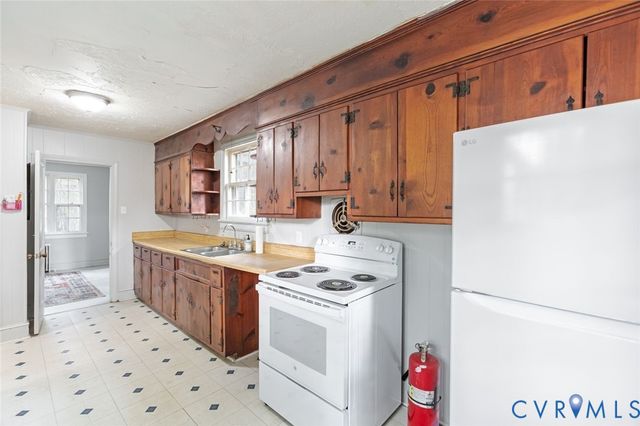 2109 Jackson Ct, Petersburg, VA 23805