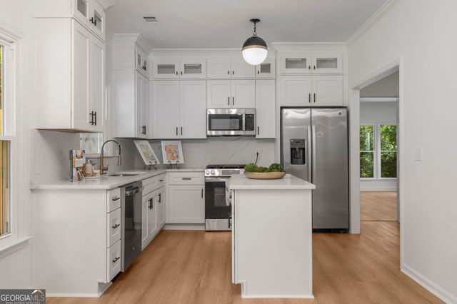 129 Sunny Point Circle, Lagrange, GA 30240