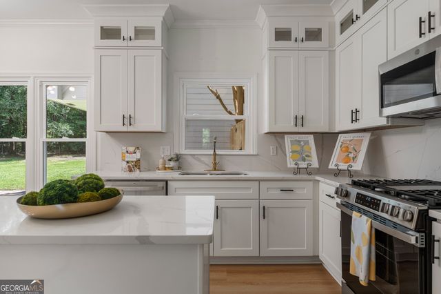 129 Sunny Point Circle, Lagrange, GA 30240