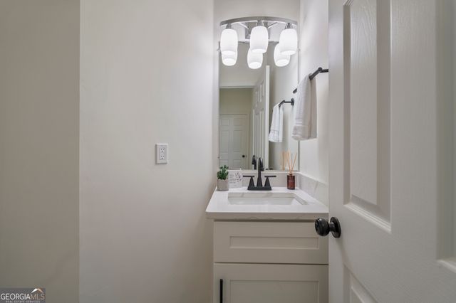 129 Sunny Point Circle, Lagrange, GA 30240