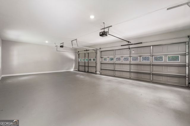 129 Sunny Point Circle, Lagrange, GA 30240