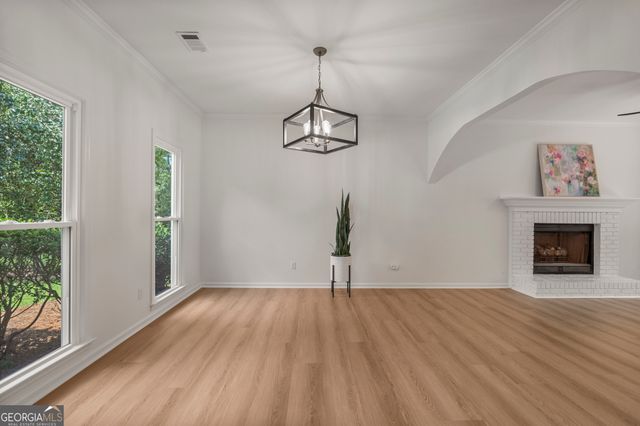 129 Sunny Point Circle, Lagrange, GA 30240