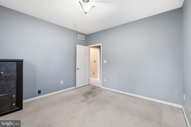 4698 BERWYN LN, Macungie, PA 18062