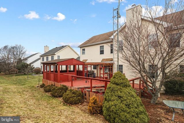 4698 BERWYN LN, Macungie, PA 18062