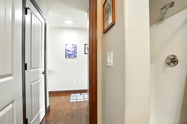 105 N Park Ridge Road, North Liberty, IA 52317