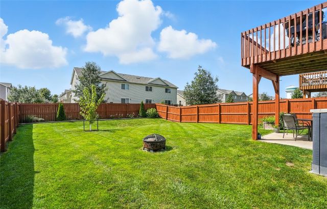 105 N Park Ridge Road, North Liberty, IA 52317