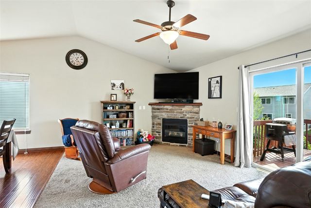 105 N Park Ridge Road, North Liberty, IA 52317