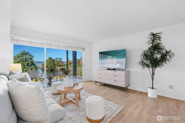 65 Kirkland, Kirkland, WA 98034