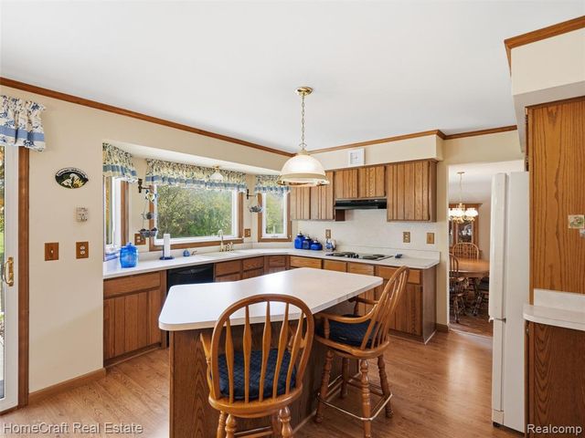 22704 Foxmoor Drive, Novi, MI 48374