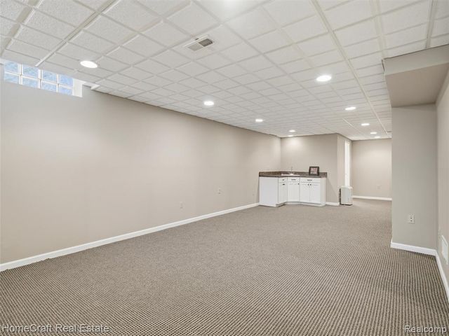22704 Foxmoor Drive, Novi, MI 48374