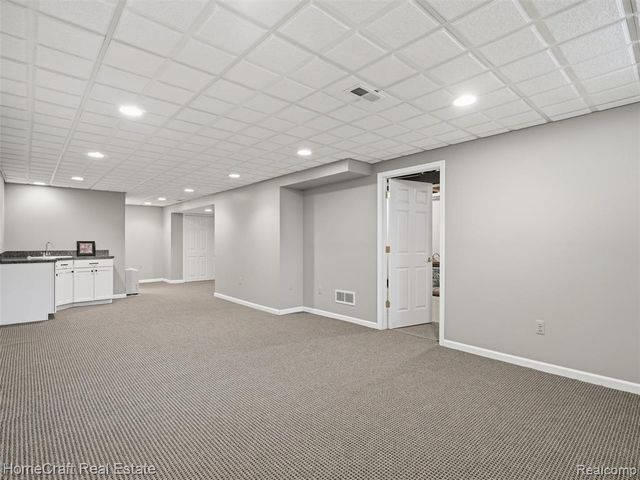 22704 Foxmoor Drive, Novi, MI 48374