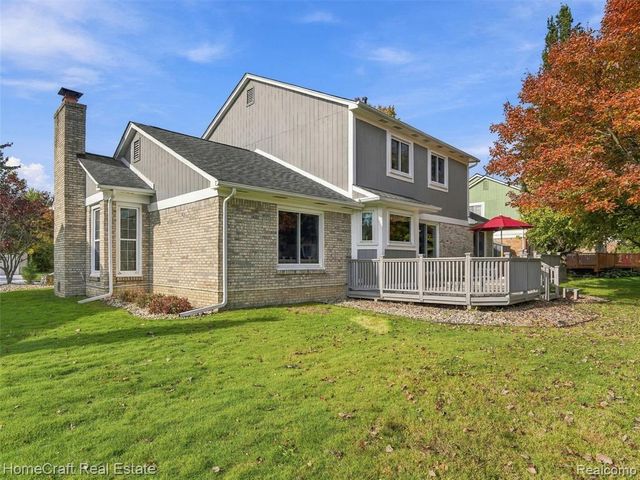 22704 Foxmoor Drive, Novi, MI 48374