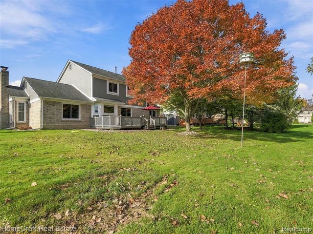 22704 Foxmoor Drive, Novi, MI 48374