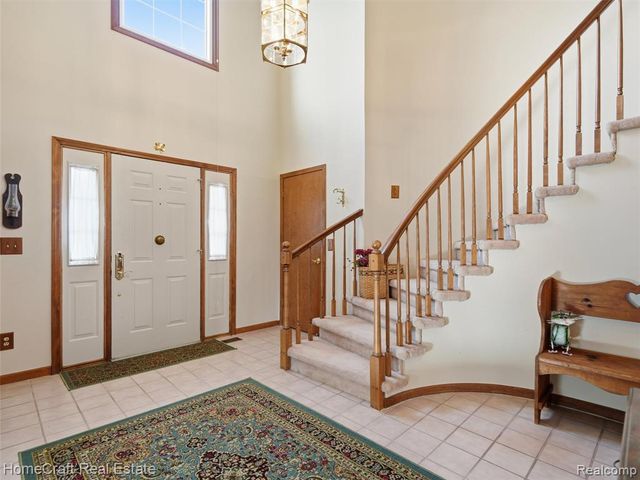 22704 Foxmoor Drive, Novi, MI 48374