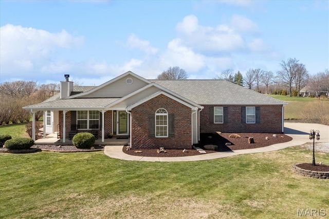 7 Primrose Lane, Trenton, IL 62293