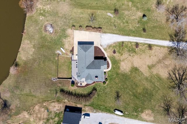 7 Primrose Lane, Trenton, IL 62293