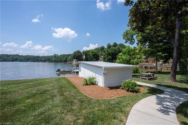 2113 Warf Road, Lexington, NC 27292