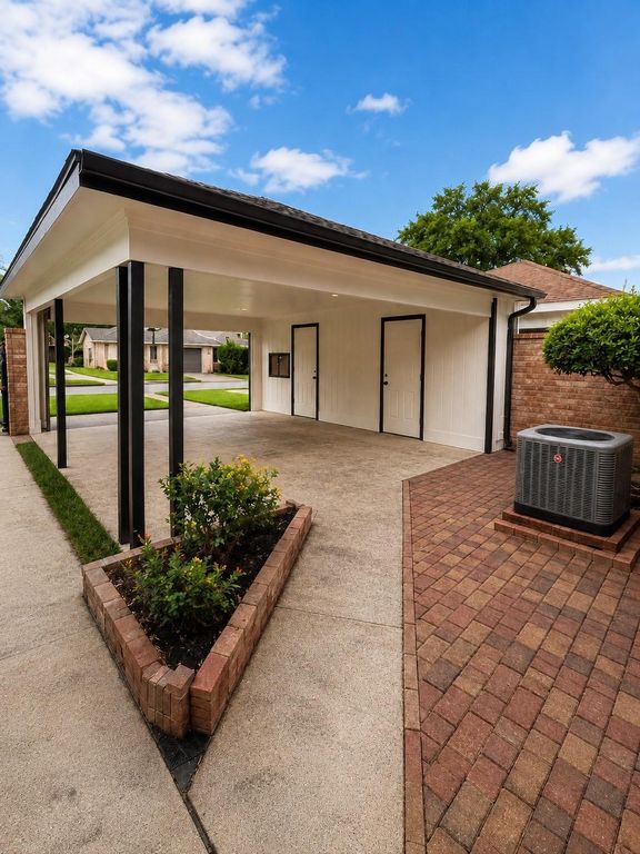 5630 Allendale Road, Houston, TX 77017
