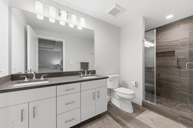 128 Henry Street 307, Saratoga Springs, NY 12866