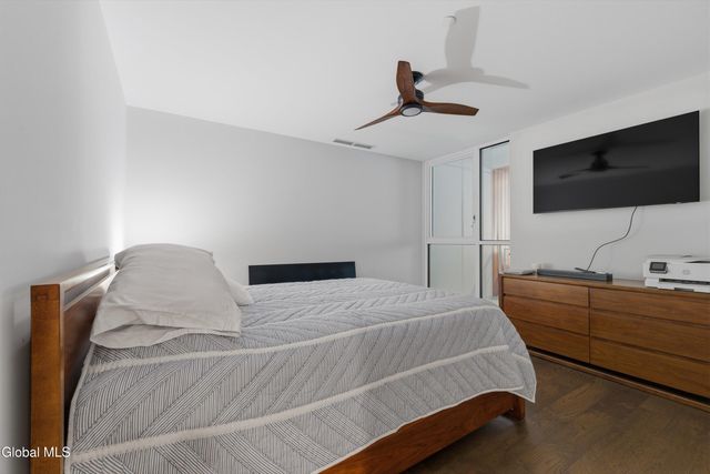 128 Henry Street 307, Saratoga Springs, NY 12866