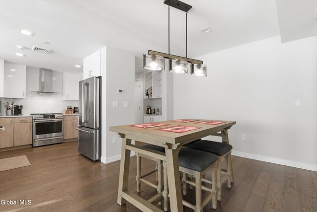 128 Henry Street 307, Saratoga Springs, NY 12866