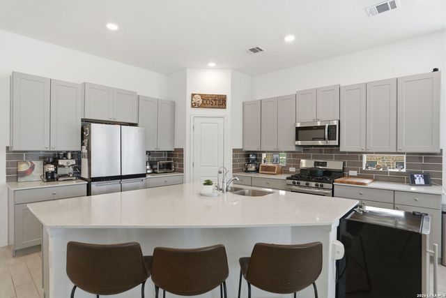 8912 Luciano Ridge, Seguin, TX 78155