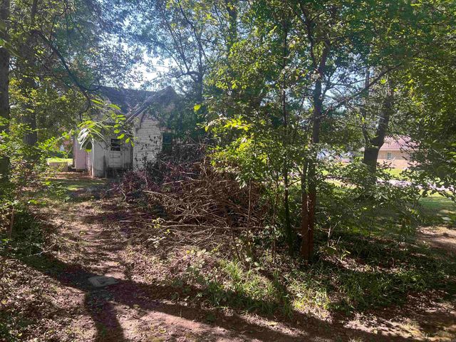 491 W Main Street, Piggott, AR 72454