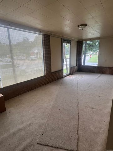 491 W Main Street, Piggott, AR 72454