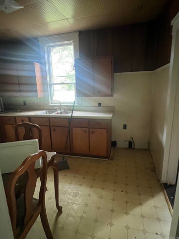 491 W Main Street, Piggott, AR 72454