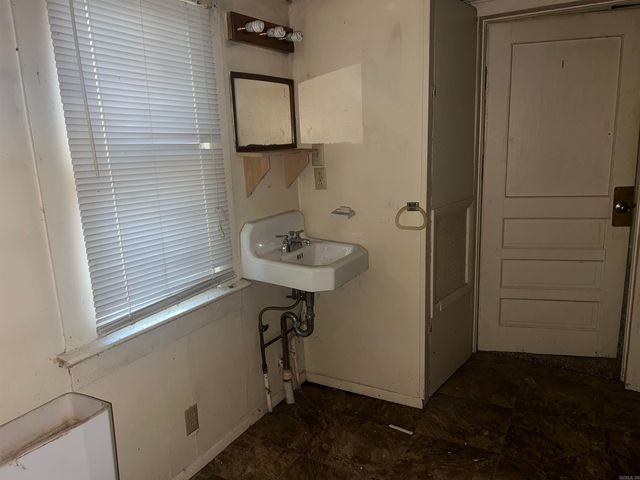 491 W Main Street, Piggott, AR 72454