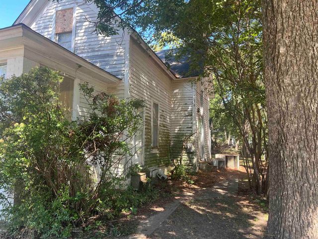 491 W Main Street, Piggott, AR 72454