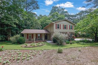 748 Glen Circle, Lawrenceville, GA 30044