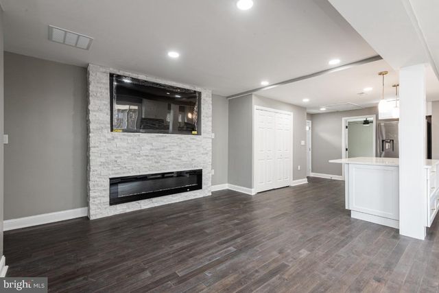776 203RD ST, Pasadena, MD 21122